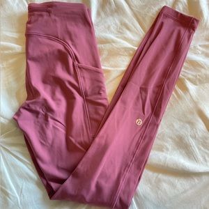 Lululemon leggings: “Speed Up Tight, Full On Luxtreme”